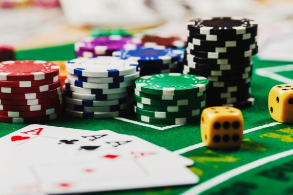 Myths and Facts: Online Casino Games